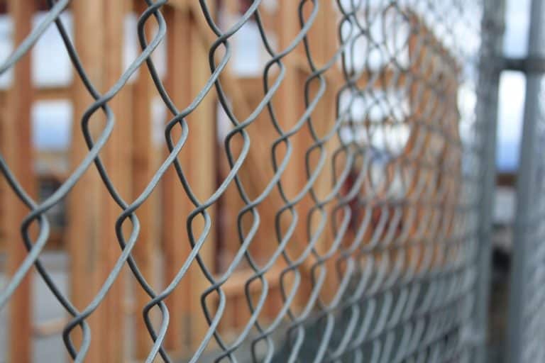 chain link fence, How Far Apart Should Chain Link Fence Posts Be?
